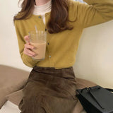 New Round-Necked Purple Sweater In Early Autumn Is Loose And Wears A Sweater Coat.-Outfit