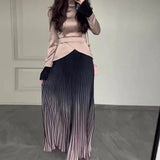 Fongt Fashion Style In The Autumn Of 2025, Two Long Dresses For The Design Of The Belt