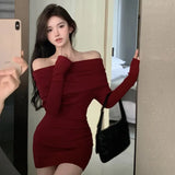 Sexy Buttocks wrapped Slim fitting dress Slimming Temperament Off shoulder Solid color Dress Autumn and winter-Outfit