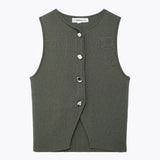 2024 New Street Style Simple And Slim Short Knitted Vest 5536027-Outfit