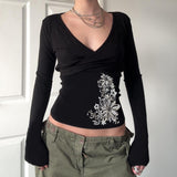 Fongt V-Neck Temperament Retro Print T-Shirt 2025 Autumn New Slim Long-Sleeved Top