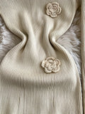 Fongt And Autumn Temperament Three-Dimensional Flowers V-Neck Long-Sleeved Knitted Dress Elegant