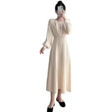 Fongt And Winter Goddess Fan Sweater Dress 2025 New Female Waist Thin French Style Knitted Dress Dress Dress Dress Dress