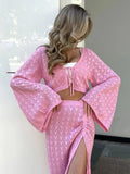Fongt Wears A Solid Color Knitted Hollow Suit Female Senior Sense Sister Horn Sleeve Topsuit