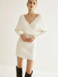 Fongt New Women's Fashion Temperament Cross V-Neck Bat Pack Hip Knitted Dress