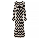 Fongt Style Dress Women's Spring 2025 New Comfortable Leisure Relaxed V-Neck Striped Knitted
