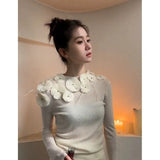 Chinese Style O-neck Flower Beading Tops Women Spring Slim Fit White Pullovers Y2k E-Girl Long Sleeve Sweater Mujer-Outfit
